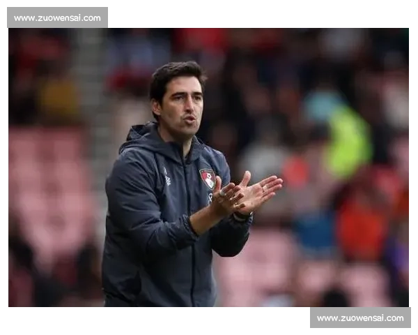 他的一声怒吼，点燃了整个赛季！英超最佳教练的激情瞬间