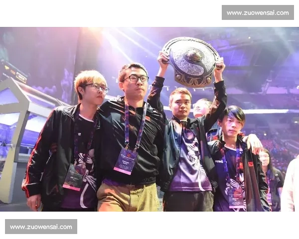 DOTA2巅峰对决，数据榜告诉你谁才是真正的王者！